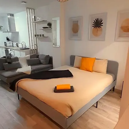 El Apartamentito De Zamarrilla Parking Gratis Incluido Apartment Malaga